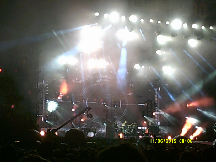 I didn't get any good pictures of Muse playing because my camera couldn't focus past the lights.